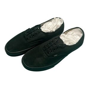 Vans Black Sneakers Classic Lace-Up Design